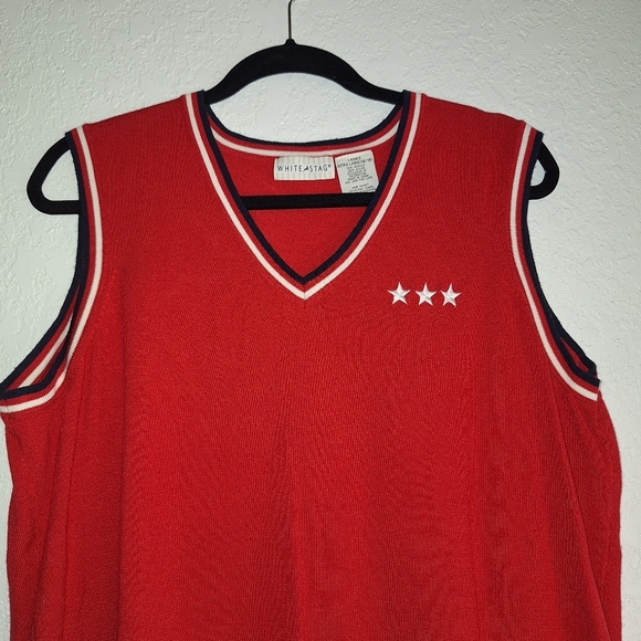 White Stag XL-16/18 Tee Red w/ Blue Trim Sleeveless Top Tank Acrylic Nylon - Picture 3 of 8